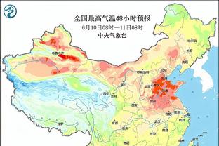 特纳：我们没什么人想精心打扮 哈利伯顿：那你咋穿了西装